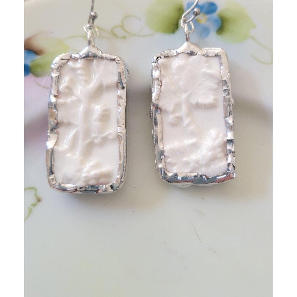 Broken China Jewelry Wedgwood of Etruria Embossed White Earrings Upcycled